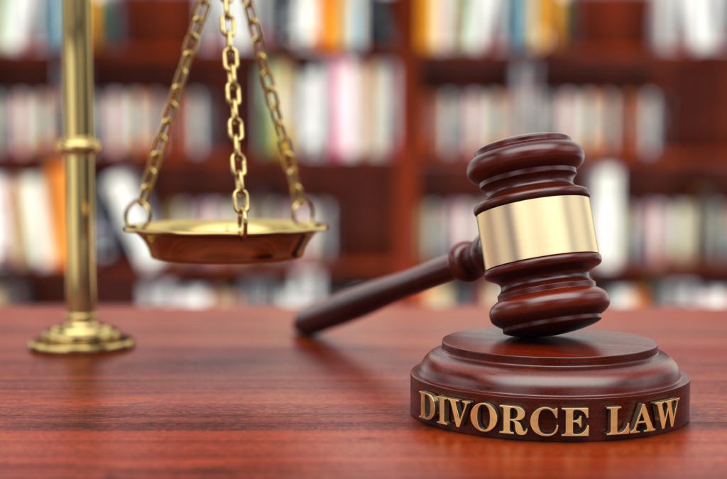 Things to check before hiring a divorce attorney